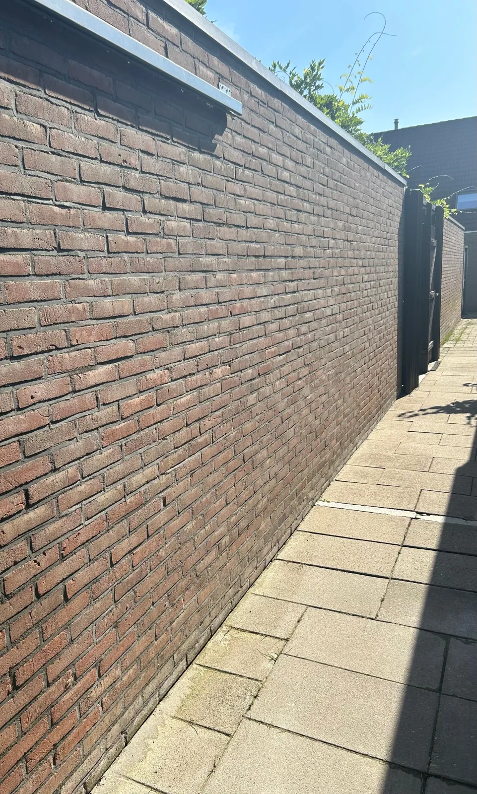 Herstelde schoorsteen na renovatie